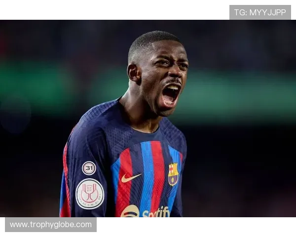 登贝莱在战术体系中的角色解析 登贝莱在战术体系中的角色解析