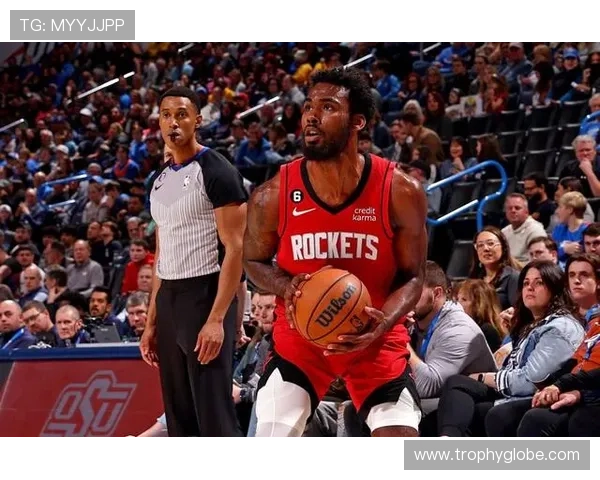 杜埃与亚马尔:同代新星战术角色与数据表现差异解析 杜埃与亚马尔:同代新星战术角色与数据表现差异解析